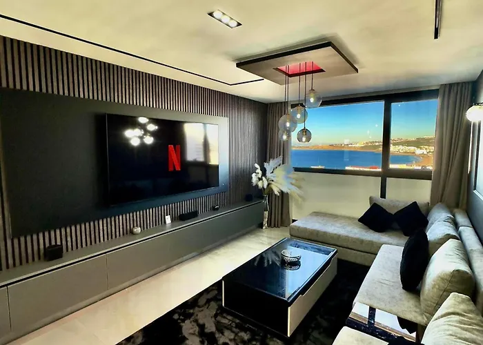 Appartement Moderne Et Chic Au Bord De Mer